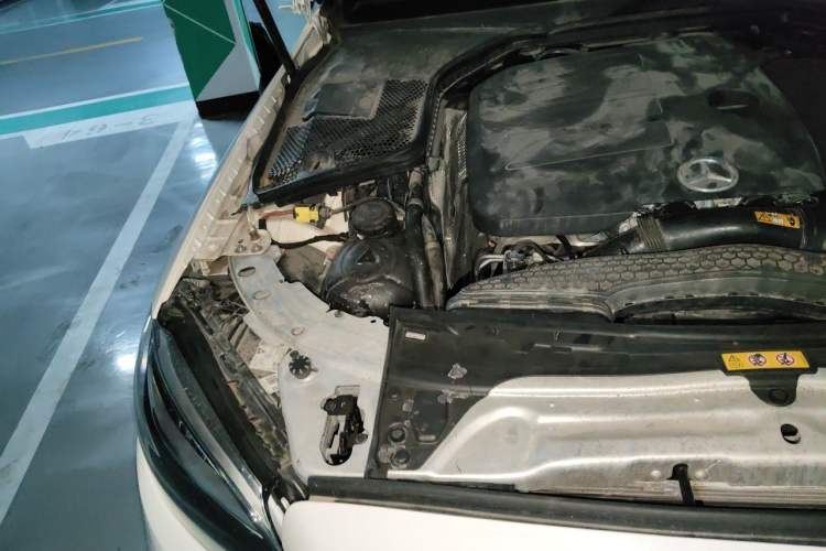 Used Mercedes-Benz C-Class 2021 C 260 Coupe Engine Bay Right
