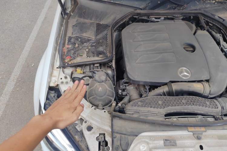 Used Mercedes-Benz C-Class 2021 C 200 L Fashion Edition Sport Version Engine Bay Right