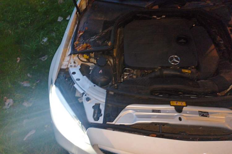Used Mercedes-Benz C-Class 2021 C 200 L Fashion Edition Sport Version Engine Bay Right