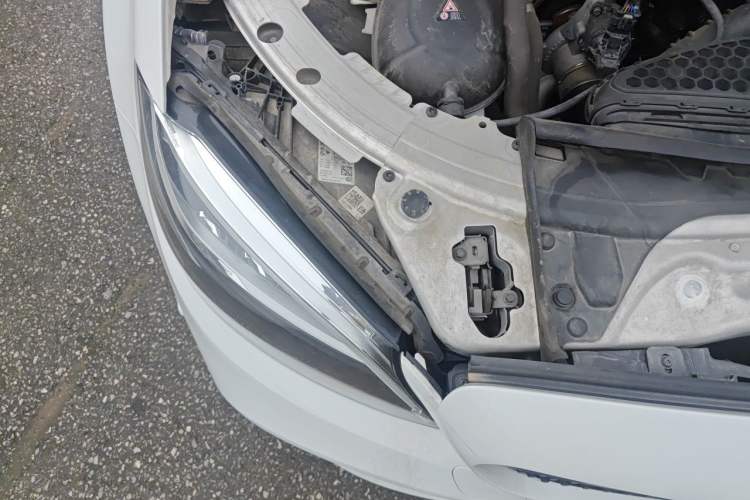 Used Mercedes-Benz C-Class 2021 C 260 Star Edition Engine Bay Right