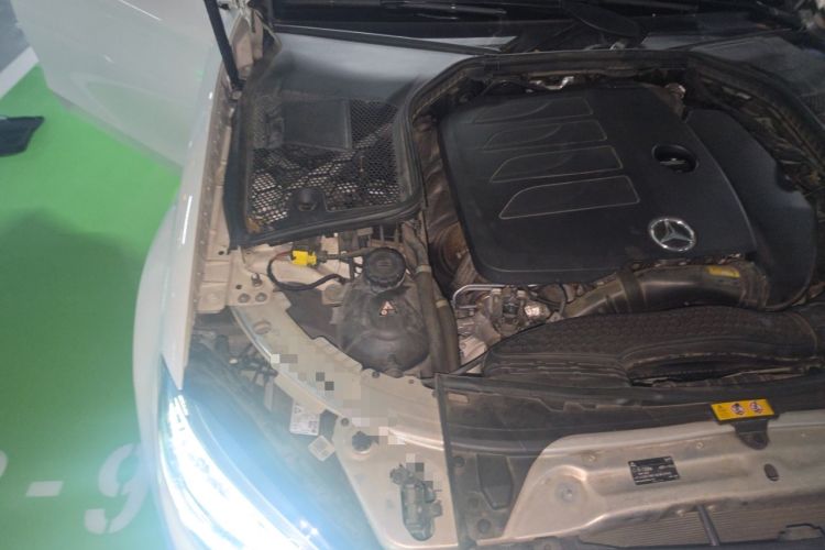 Used Mercedes-Benz C-Class 2021 C 260 L Sport Edition Star Collection Engine Bay Right