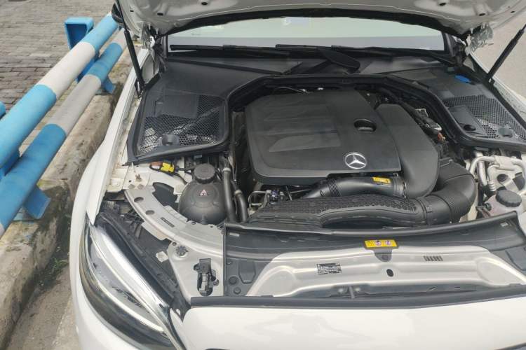 Used Mercedes-Benz C-Class 2021 C 260 Star Edition Engine Bay Right