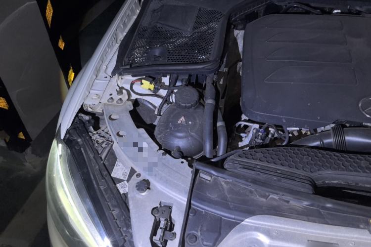 Used Mercedes-Benz C-Class 2021 C 260 L Sport Edition Star Collection Engine Bay Right