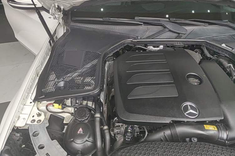 Used Mercedes-Benz C-Class 2021 C 260 L Sport Edition Engine Bay Right