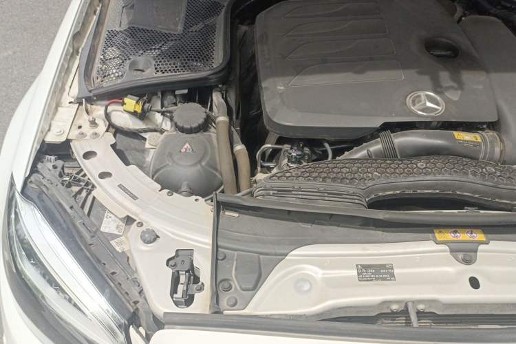 Used Mercedes-Benz C-Class 2021 C 260 L Sport Edition Engine Bay Right