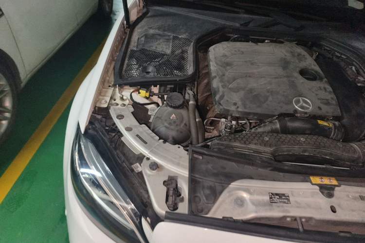 Used Mercedes-Benz C-Class 2021 C 260 L Sport Edition Engine Bay Right