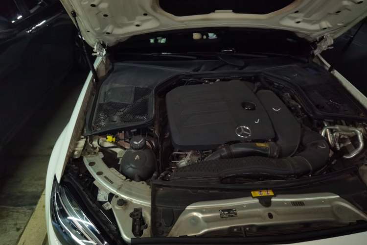 Used Mercedes-Benz C-Class 2021 C 200 L Fashion Edition Sport Version Engine Bay Right