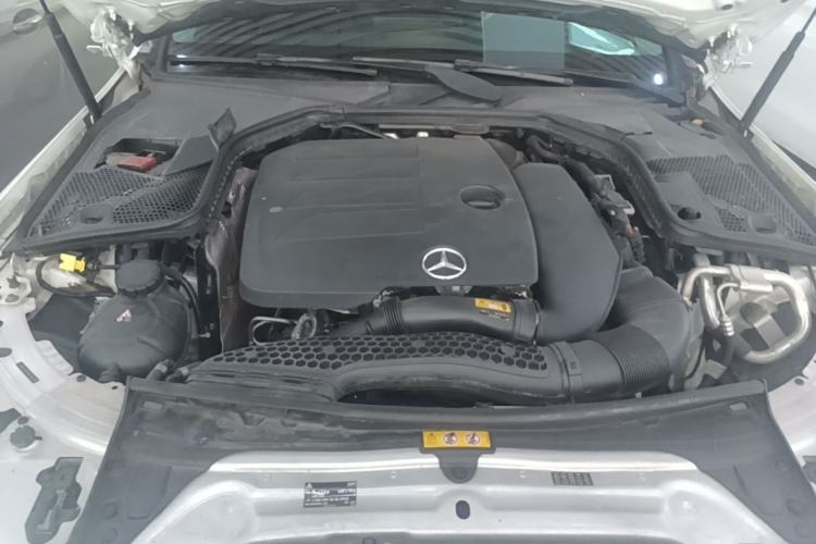 Used Mercedes-Benz C-Class 2021 C 200 L Fashion Edition Sport Version Engine Bay