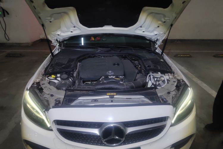 Used Mercedes-Benz C-Class 2021 C 200 L Fashion Edition Sport Version Engine Bay