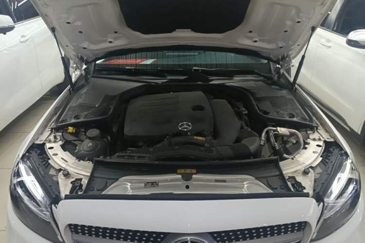 Used Mercedes-Benz C-Class 2021 C 200 L Fashion Edition Sport Version Engine Bay