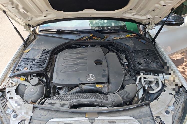 Used Mercedes-Benz C-Class 2021 C 200 L Fashion Edition Sport Version Engine Bay