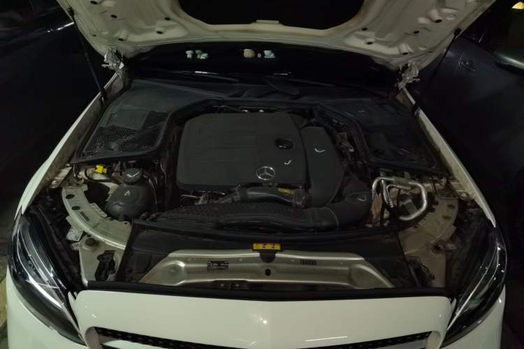 Used Mercedes-Benz C-Class 2021 C 200 L Fashion Edition Sport Version Engine Bay