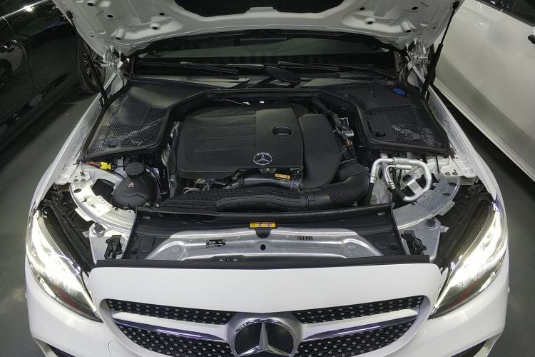 Used Mercedes-Benz C-Class 2021 C 200 L Fashion Edition Sport Version Engine Bay