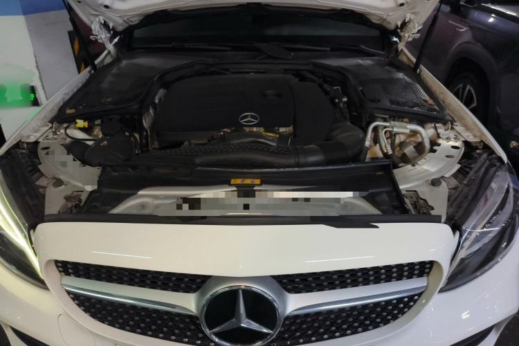 Used Mercedes-Benz C-Class 2021 C 200 L Fashion Edition Sport Version Engine Bay