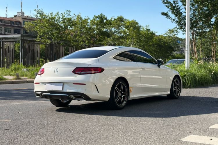 Used Mercedes-Benz C-Class 2021 C 260 Coupe Exterior 1