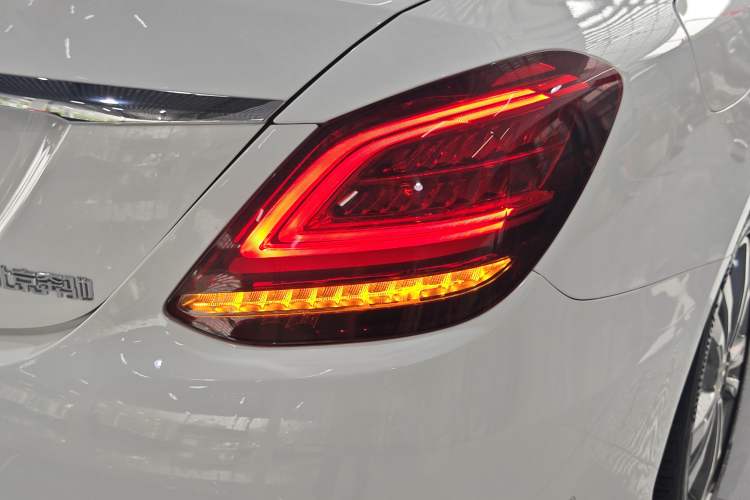 Used Mercedes-Benz C-Class 2021 C 200 L Fashion Edition Sport Version Exterior 3