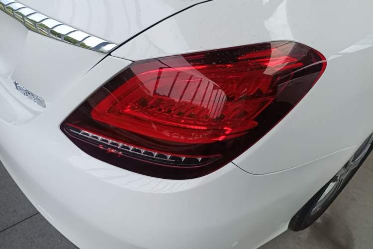 Used Mercedes-Benz C-Class 2021 C 200 L Fashion Edition Sport Version Exterior 3