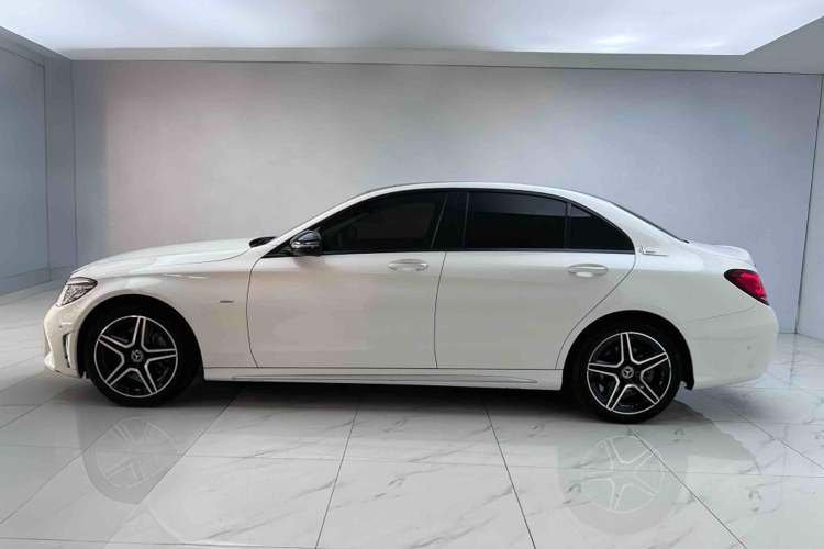 Used Mercedes-Benz C-Class 2021 C 260 L Sport Edition Star Collection Exterior 3