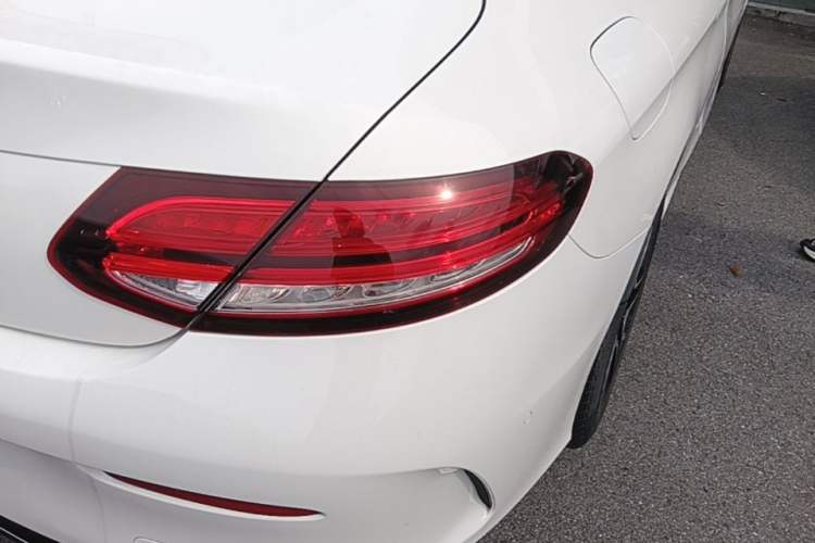 Used Mercedes-Benz C-Class 2021 C 260 Coupe Exterior 3