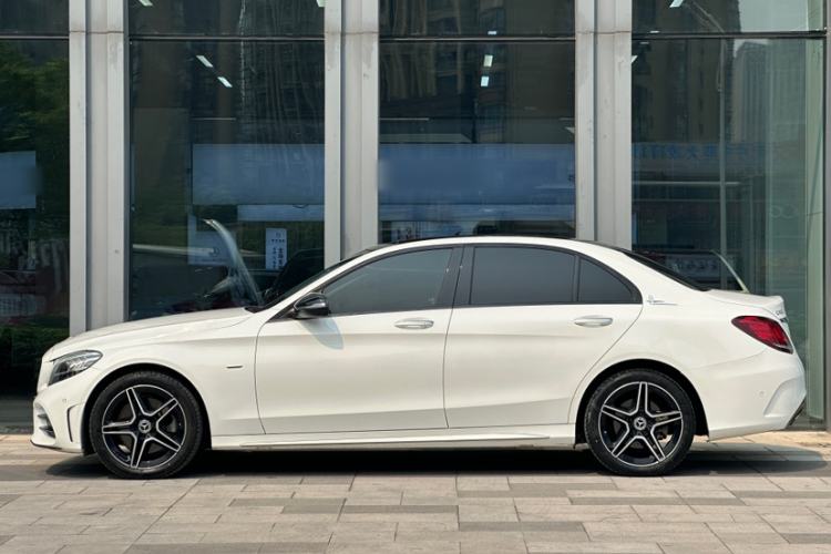 Used Mercedes-Benz C-Class 2021 C 260 L Sport Edition Star Collection Exterior 4