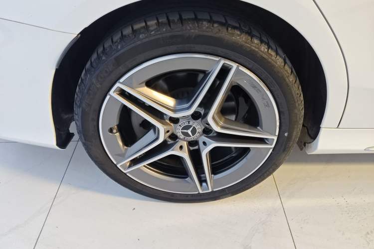 Used Mercedes-Benz C-Class 2021 C 260 L Sport Edition Star Collection Exterior 4