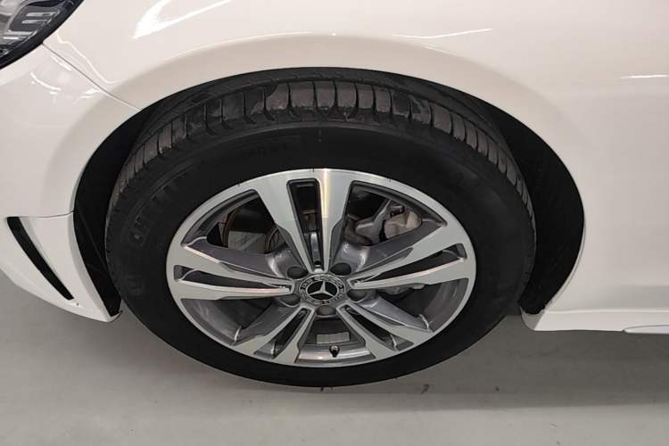 Used Mercedes-Benz C-Class 2021 C 200 L Fashion Edition Sport Version Exterior 4