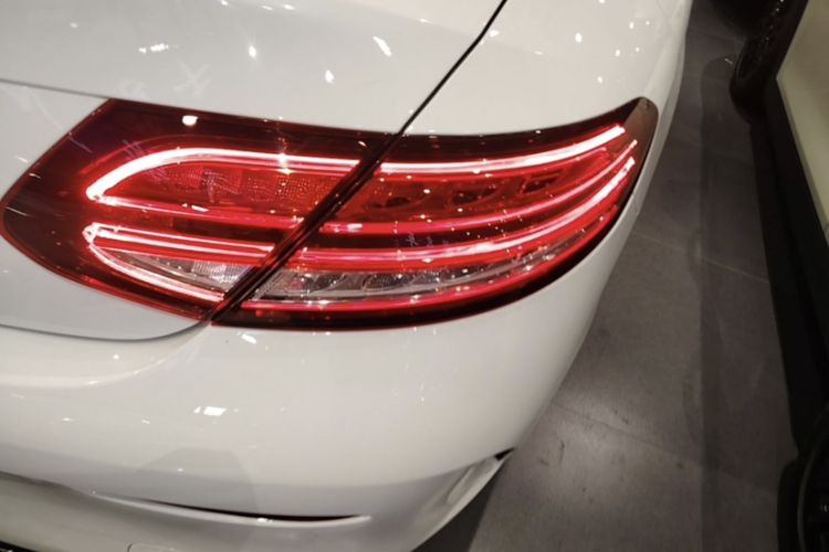 Used Mercedes-Benz C-Class 2021 C 260 Coupe Exterior 4