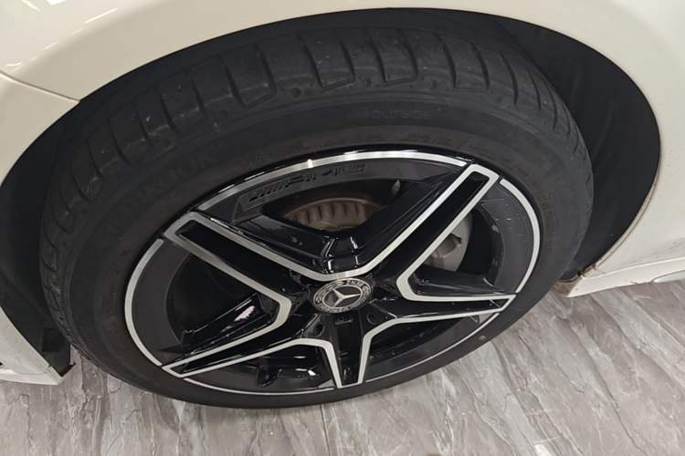 Used Mercedes-Benz C-Class 2021 C 260 L Sport Edition Star Collection Exterior 4