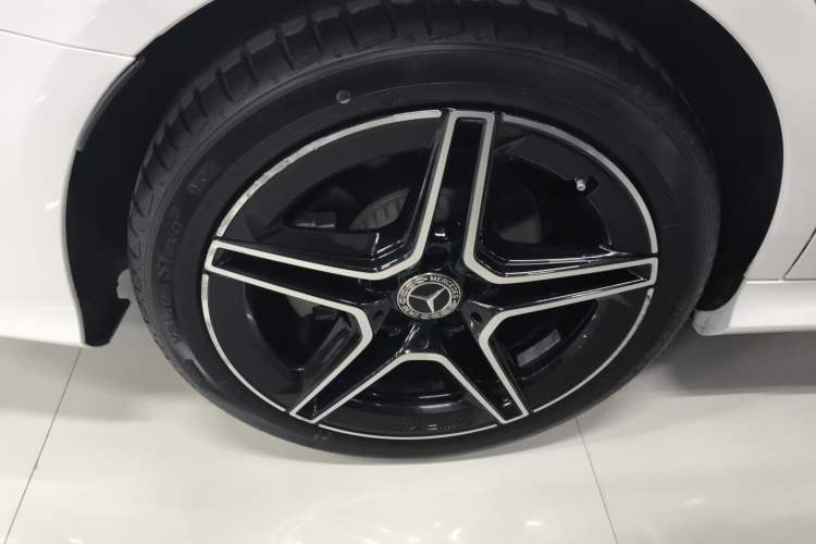 Used Mercedes-Benz C-Class 2021 C 260 L Sport Edition Star Collection Exterior 5