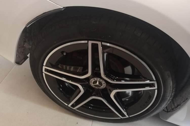 Used Mercedes-Benz C-Class 2021 C 200 Coupe Exterior 5