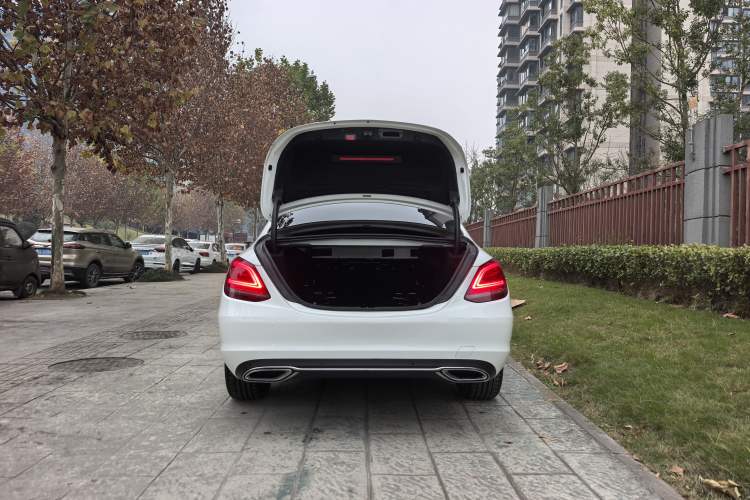 Used Mercedes-Benz C-Class 2021 C 200 L Fashion Model Exterior 5