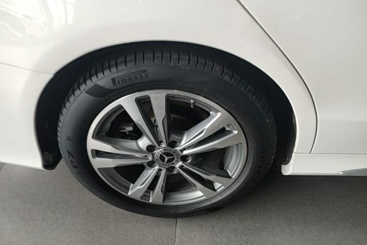 Used Mercedes-Benz C-Class 2021 C 200 L Fashion Edition Sport Version Exterior 5