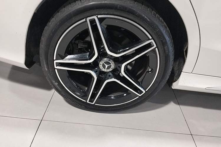 Used Mercedes-Benz C-Class 2021 C 260 L Sport Edition Star Collection Exterior 5