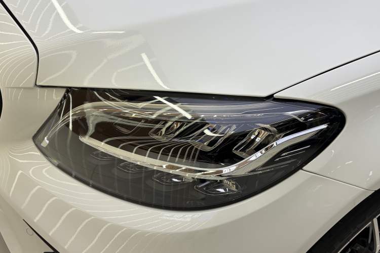 Used Mercedes-Benz C-Class 2021 C 260 Coupe Exterior 6