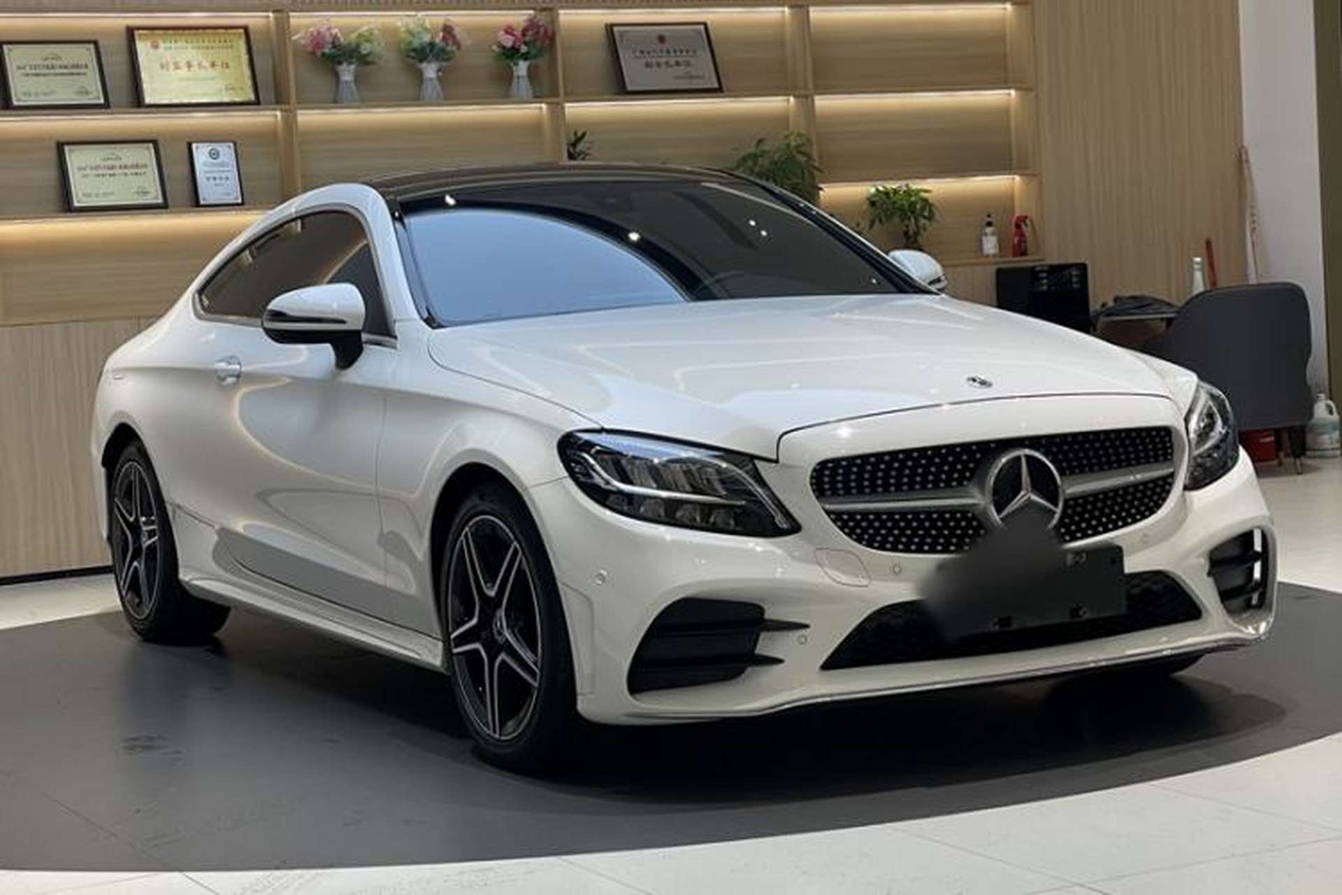 Used Mercedes-Benz C-Class 2021 C 260 Coupe Exterior 7