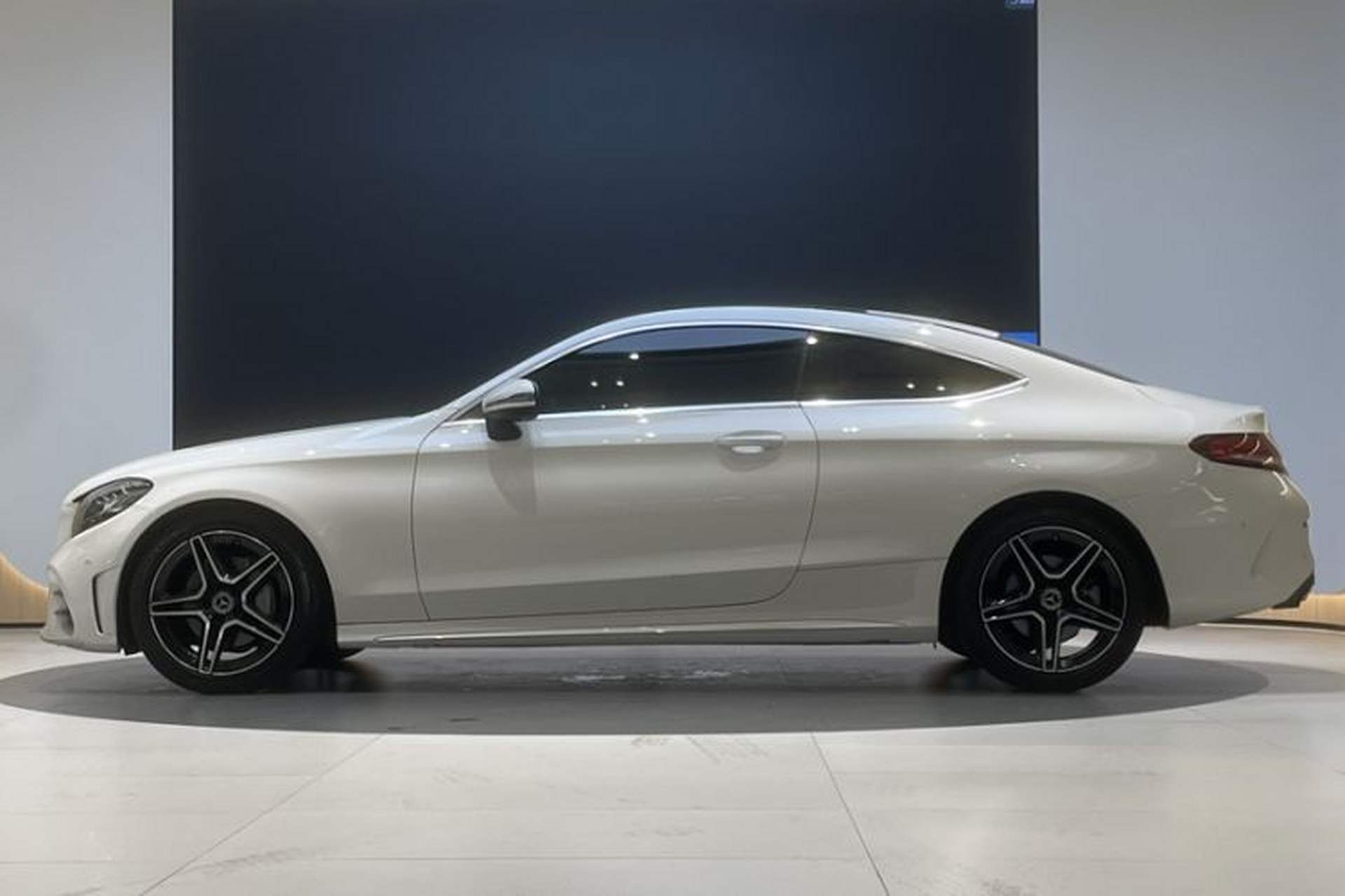 Used Mercedes-Benz C-Class 2021 C 260 Coupe Exterior 8
