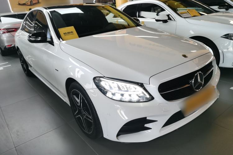 Used Mercedes-Benz C-Class 2021 C 260 L Sport Edition Star Collection Front Right 45 Deg
