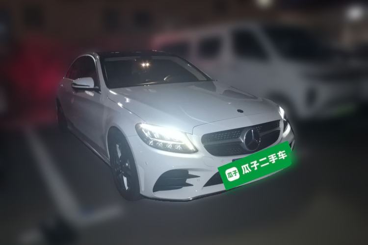 Used Mercedes-Benz C-Class 2021 C 200 L Fashion Edition Sport Version Front Right 45 Deg
