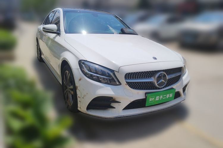 Used Mercedes-Benz C-Class 2021 C 200 L Fashion Edition Sport Version Front Right 45 Deg
