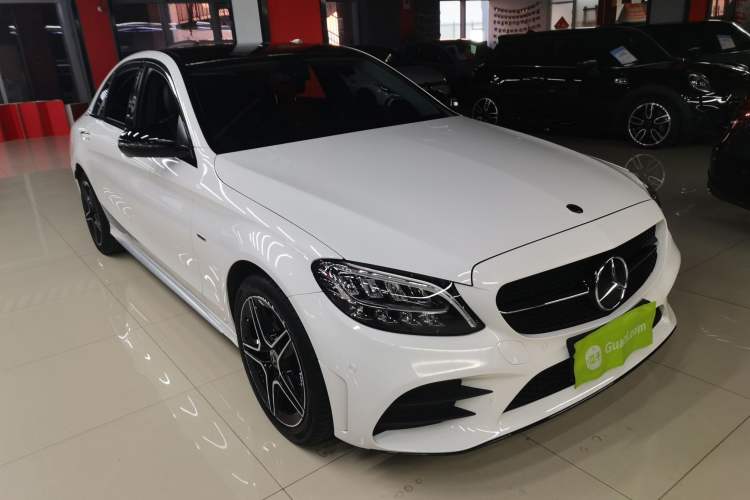 Used Mercedes-Benz C-Class 2021 C 260 L Sport Edition Star Collection Front Right 45 Deg