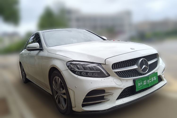Used Mercedes-Benz C-Class 2021 C 200 L Fashion Edition Sport Version Front Right 45 Deg