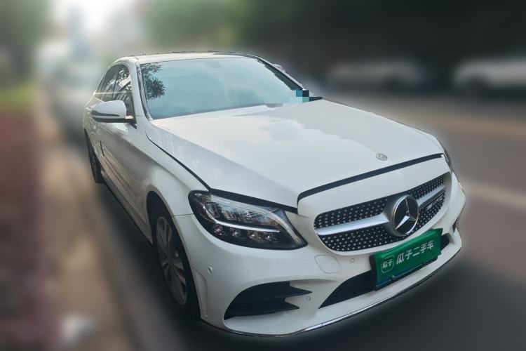 Used Mercedes-Benz C-Class 2021 C 200 L Fashion Edition Sport Version Front Right 45 Deg