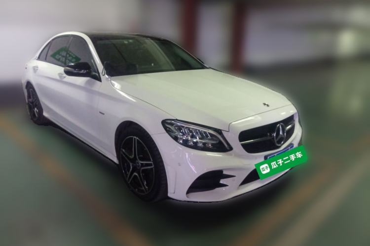 Used Mercedes-Benz C-Class 2021 C 260 L Sport Edition Star Collection Front Right 45 Deg