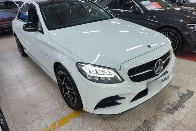 Used Mercedes-Benz C-Class 2021 C 260 L Sport Edition Star Collection Front Right 45 Deg
