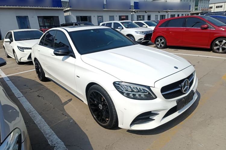Used Mercedes-Benz C-Class 2021 C 260 Star Edition Front Right 45 Deg