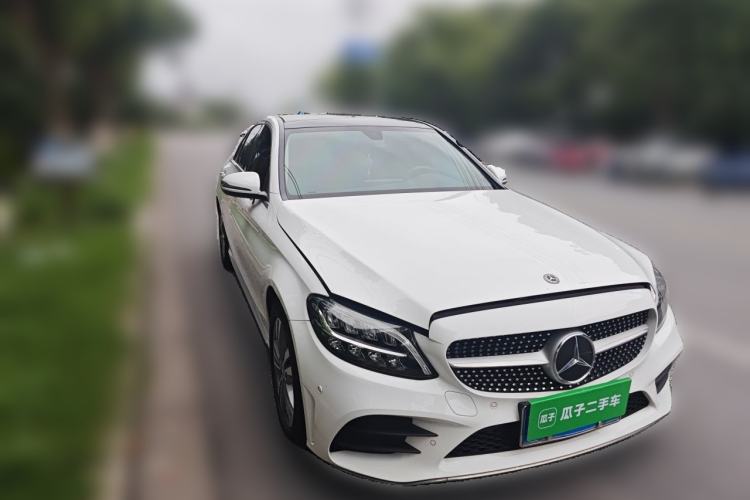 Used Mercedes-Benz C-Class 2021 C 200 L Fashion Edition Sport Version Front Right 45 Deg