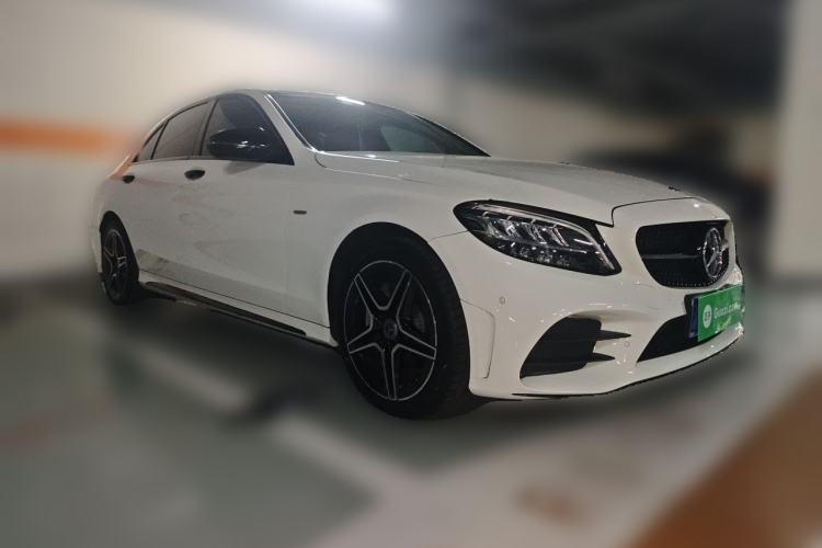 Used Mercedes-Benz C-Class 2021 C 260 L Sport Edition Star Collection Front Right 45 Deg