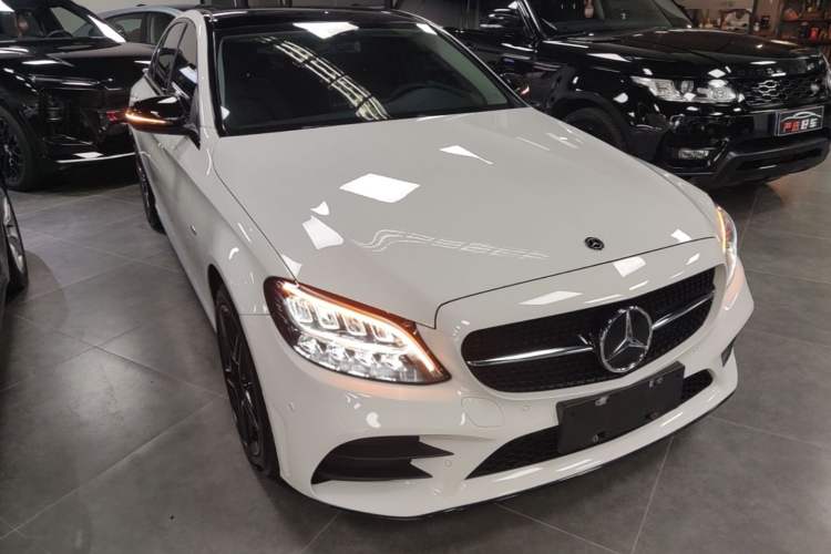 Used Mercedes-Benz C-Class 2021 C 260 L Sport Edition Star Collection Front Right 45 Deg