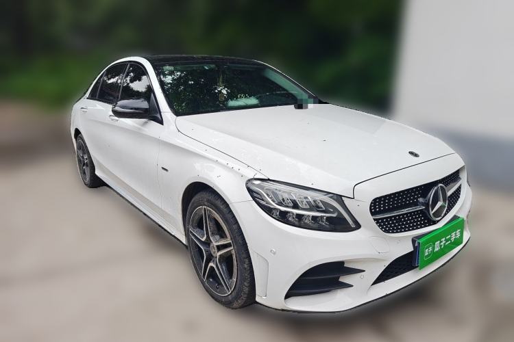 Used Mercedes-Benz C-Class 2021 C 260 L Sport Edition Star Collection Front Right 45 Deg