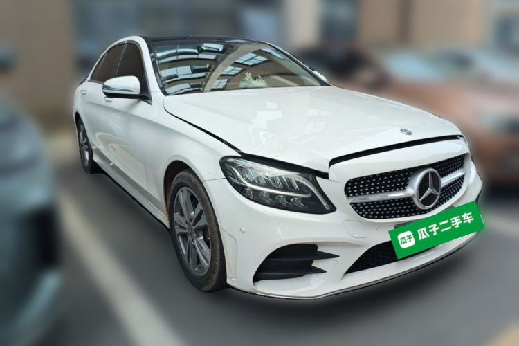 Used Mercedes-Benz C-Class 2021 C 200 L Fashion Edition Sport Version Front Right 45 Deg
